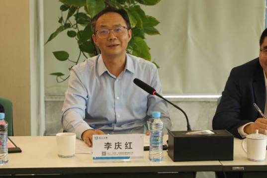 九州体育(JiuZhou Sports)官方网站参加省创投干部任职大会