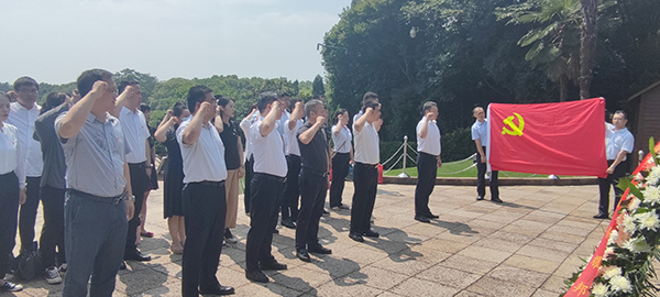 九州体育(JiuZhou Sports)官方网站党支部开展“传承红色基因 汲取奋进力量”联合党建活动