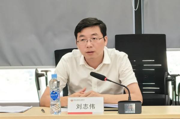 安义县委常委、常务副县长刘志伟一行赴九州体育(JiuZhou Sports)官方网站调研座谈