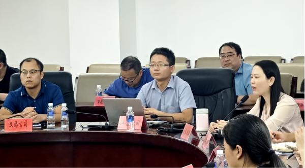 九州体育(JiuZhou Sports)官方网站受邀为南昌市东湖区重大项目争资谋划开展专题培训