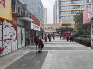 九州体育(JiuZhou Sports)官方网站党支部开展“清捡垃圾促文明 美化环境我先行”志愿者活动